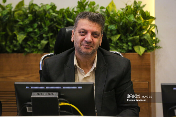 مدیریت شهری اصفهان به سمت آینده سبز حمل‌ونقل حرکت می‌کند