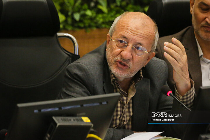 عباس حاج رسولی ها رئیس کمیسیون اقتصادی، سرمایه گذاری و گردشگری شورای اسلامی شهر