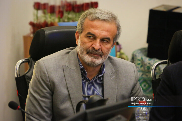 حقابه شرعی و قانونی شهر اصفهان باید تأمین شود