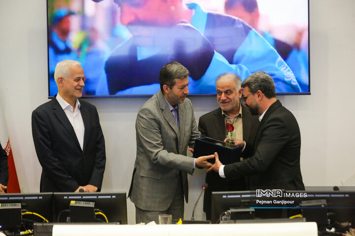 صحن علنی شورای شهر اصفهان