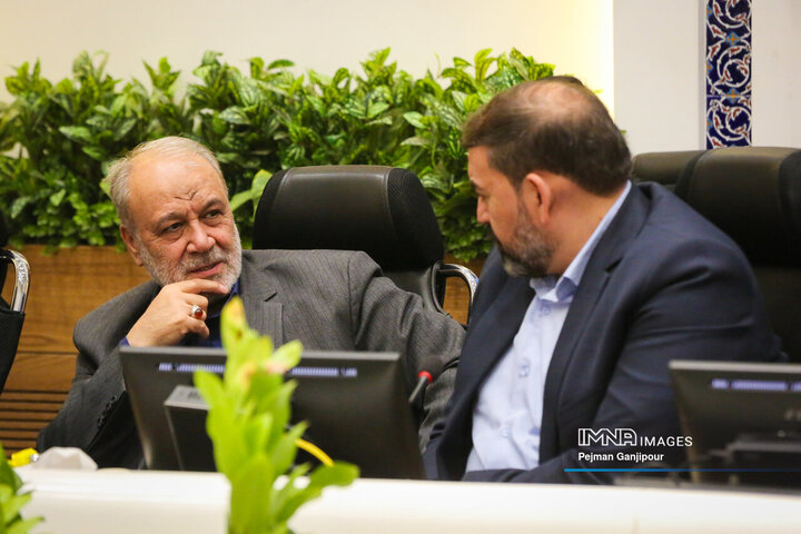 صحن علنی شورای شهر اصفهان