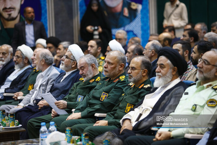 آیین تکریم و معارفه فرمانده جدید سپاه قم