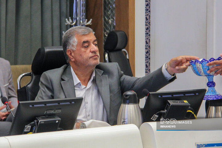 صحن علنی شورای شهر اصفهان