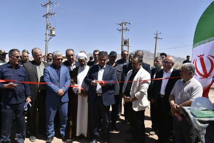 بهره‌برداری از نیروگاه خورشیدی ۱۵۰ کیلوواتی در آشتیان با اعتبار ۳۳ میلیارد ریال