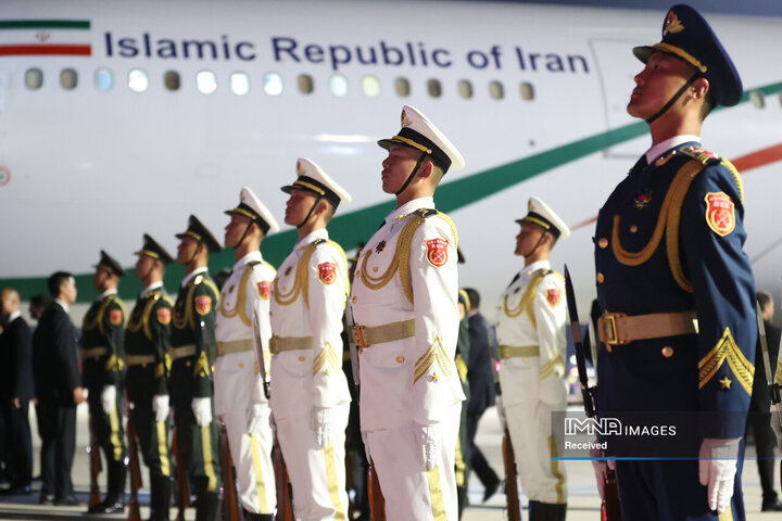 ورود رئیس جمهور به شهر تیانجین