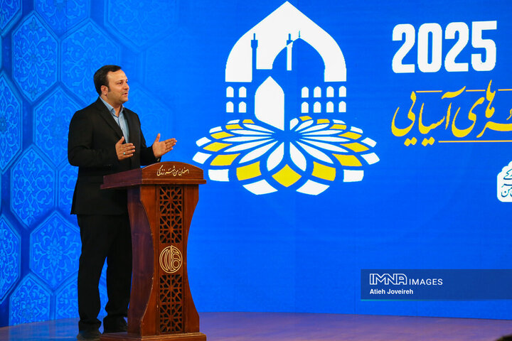 پشت صحنه برنامه تلویزیونی «اصفهان من»