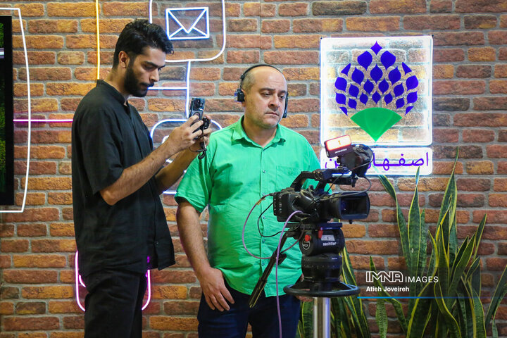 پشت صحنه برنامه تلویزیونی «اصفهان من»