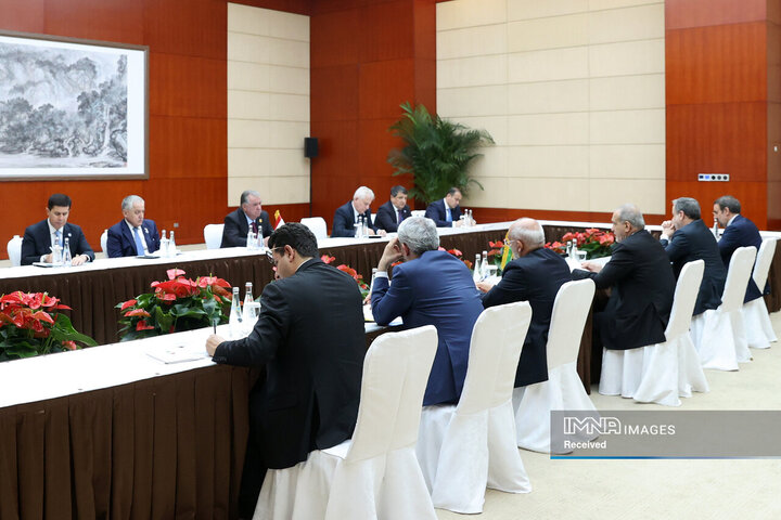 دیدار روسای جمهور ایران و تاجیکستان