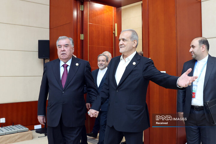 دیدار روسای جمهور ایران و تاجیکستان