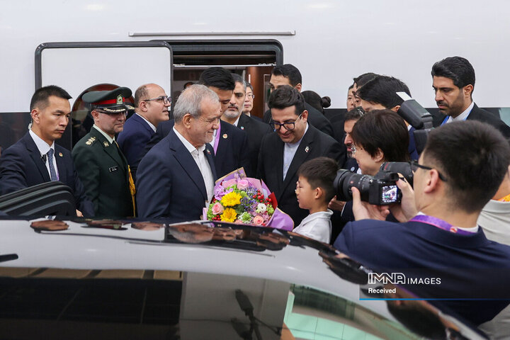 عزیمت رئیس جمهور به پکن