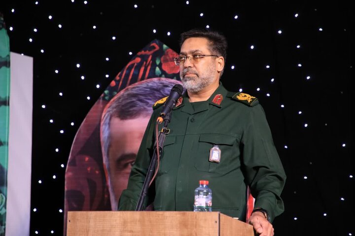 مقاومت و دفاع مقدس، عزت و امنیت را برای ایران به ارمغان آورد