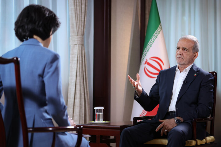 پزشکیان: آژانس رفتار صادقانه‌ای با ایران نداشت/ تمجید از روند توسعه چین