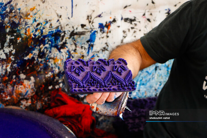 Isfahan's Qalamkari art