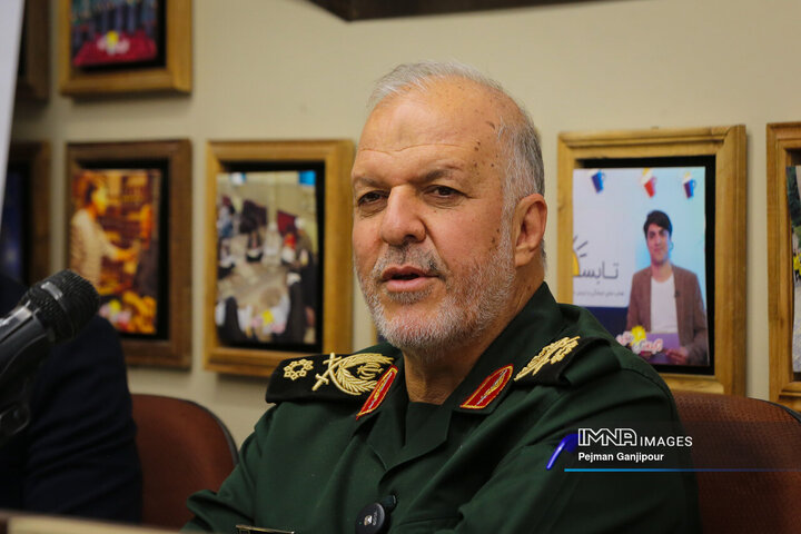 نشست خبری برنامه تلویزیونی «تابستان طلایی»