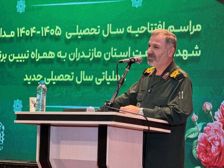 ورود مبانی لیبرالی به نظام آموزشی موجب بی‌هویتی فرهنگی می‌شود