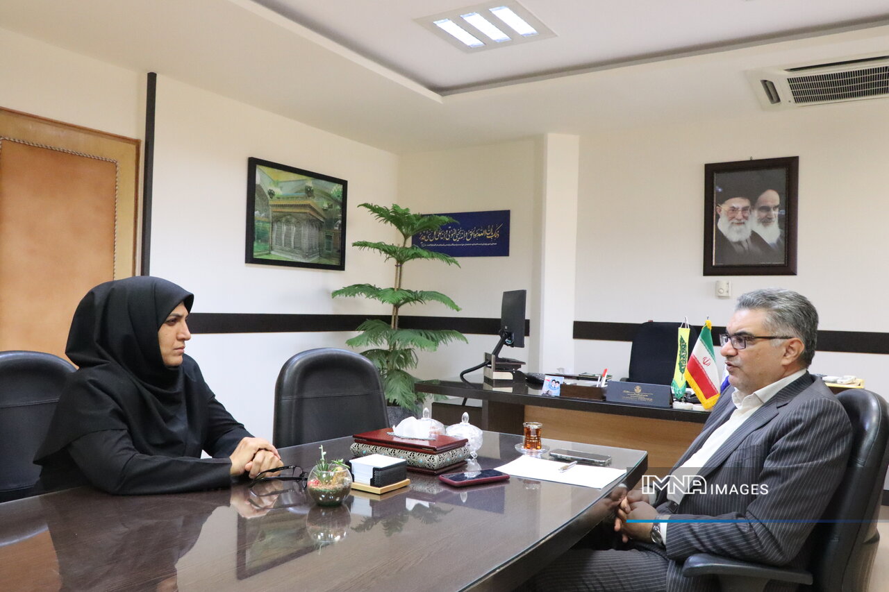 صرفهجویی سالانه بیش از ۳۹ میلیون لیتر بنزین با بهرهبرداری از خط ۲ متروی اصفهان