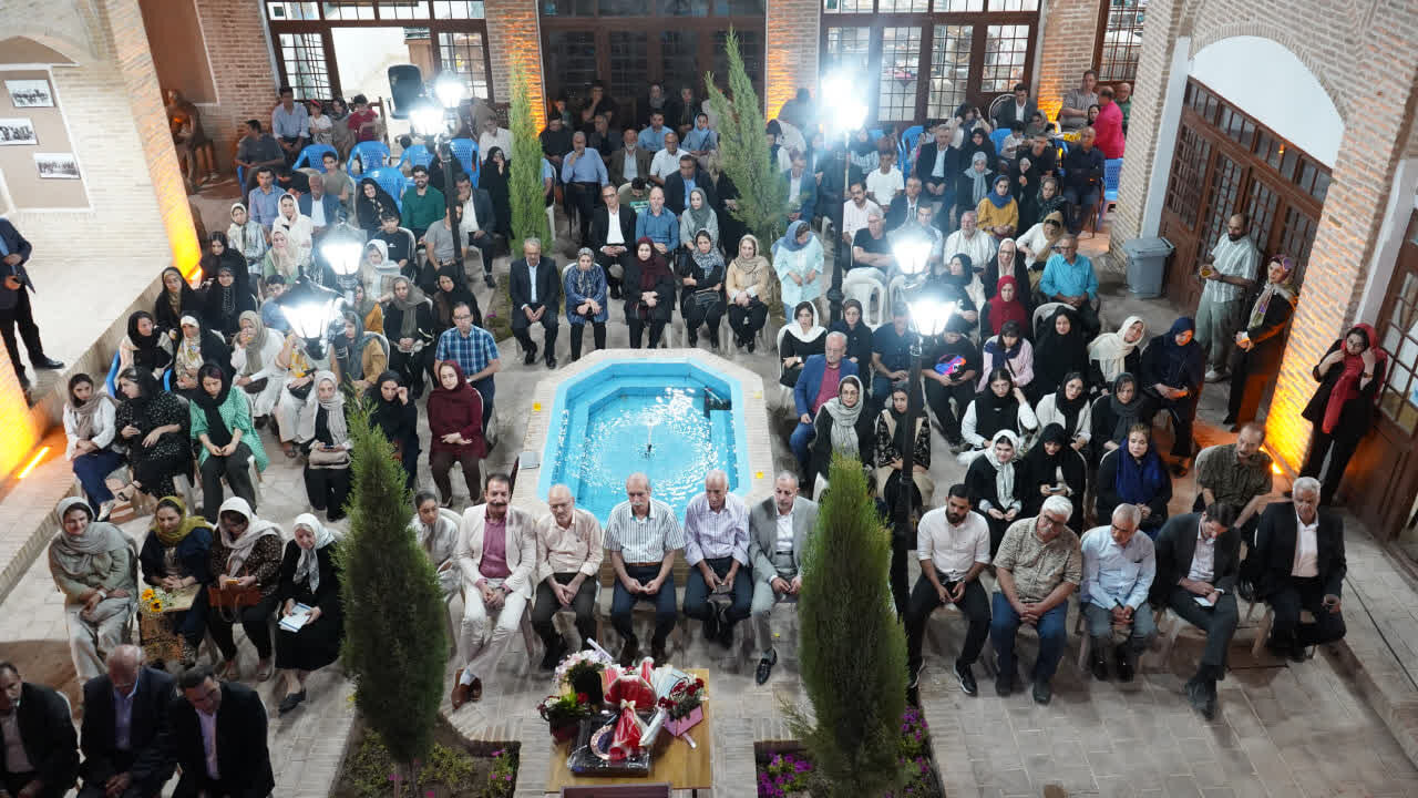 دلدادگی در مکتب میراث‌دار نستعلیق ایران