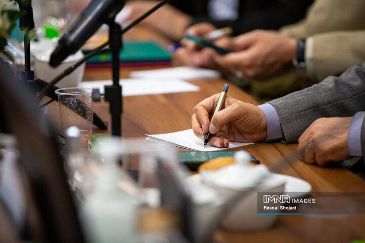 نشست ستاد ساماندهی امور جوانان استان اصفهان