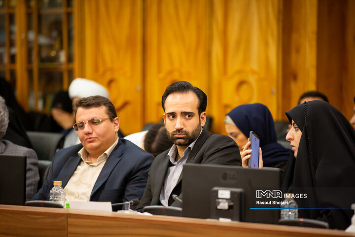 نشست ستاد ساماندهی امور جوانان استان اصفهان