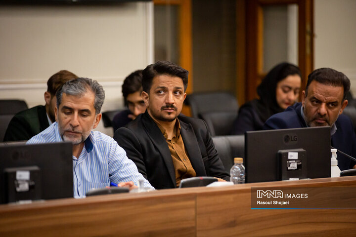 نشست ستاد ساماندهی امور جوانان استان اصفهان