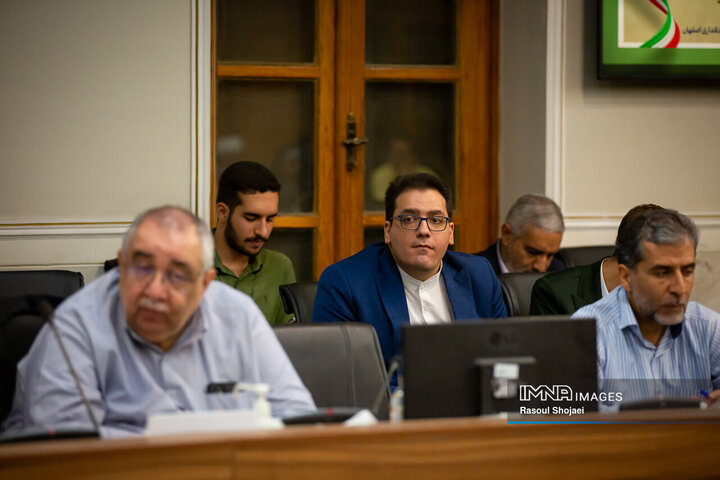 نشست ستاد ساماندهی امور جوانان استان اصفهان