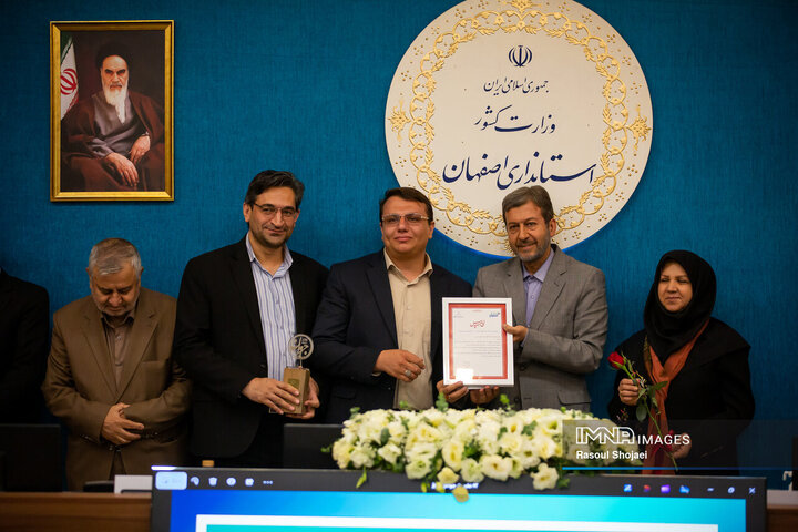 نشست ستاد ساماندهی امور جوانان استان اصفهان