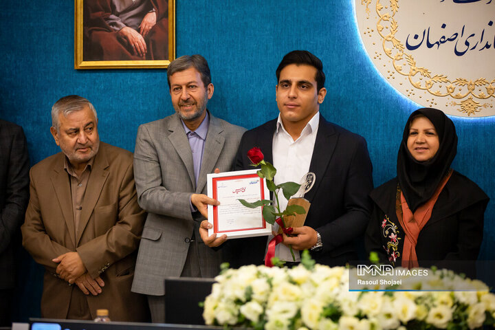 نشست ستاد ساماندهی امور جوانان استان اصفهان