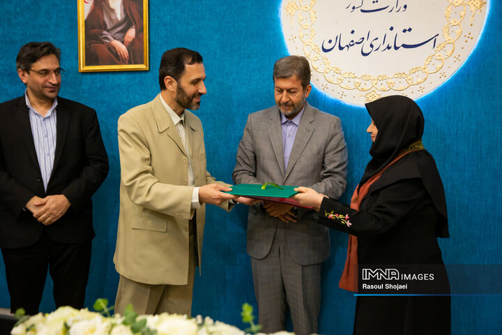 نشست ستاد ساماندهی امور جوانان استان اصفهان