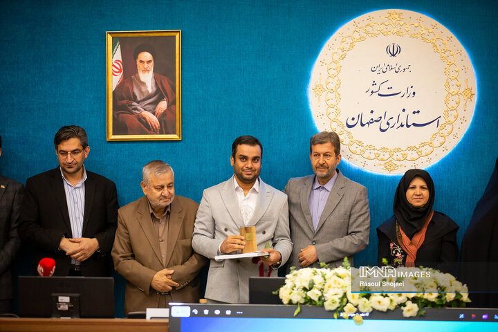 نشست ستاد ساماندهی امور جوانان استان اصفهان