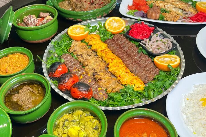 چگونه بهترین رستوران در لاهیجان را برای صرف کباب انتخاب کنیم؟