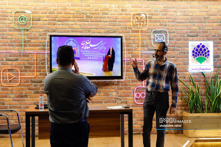 پشت صحنه برنامه تلویزیونی «اصفهان من»