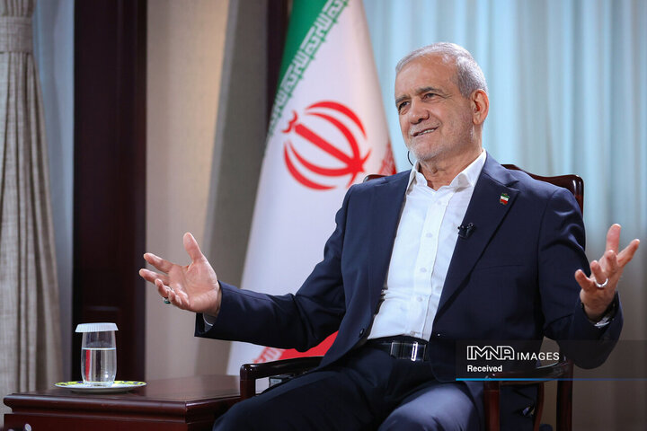 گفت‌وگوی رئیس جمهور با شبکه مرکزی تلویزیون چین