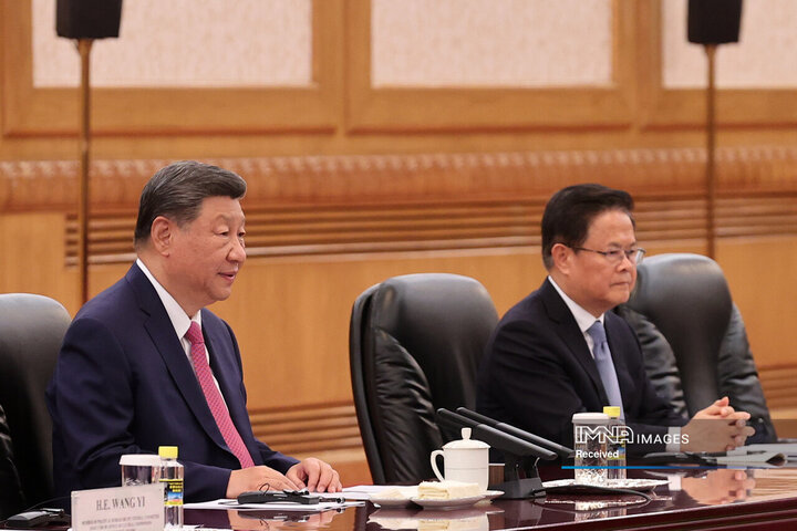 دیدار با عضو کمیته دائمی دفتر سیاسی کنگره ملی خلق چین