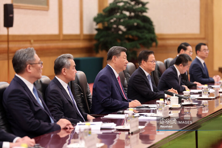 دیدار با عضو کمیته دائمی دفتر سیاسی کنگره ملی خلق چین