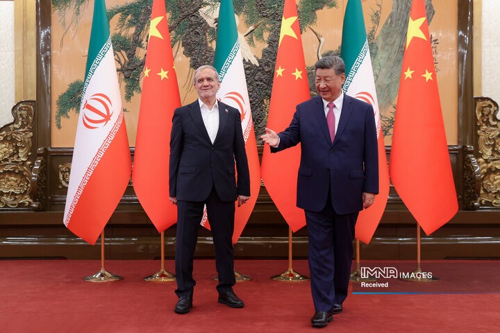 دیدار با عضو کمیته دائمی دفتر سیاسی کنگره ملی خلق چین