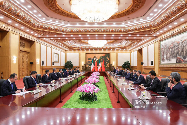 دیدار با عضو کمیته دائمی دفتر سیاسی کنگره ملی خلق چین