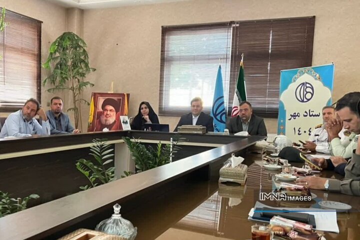 همکاری همه‌جانبه منطقه ۱۴ اصفهان برای بهبود خدمات‌رسانی به دانش‌آموزان در آستانه مهر