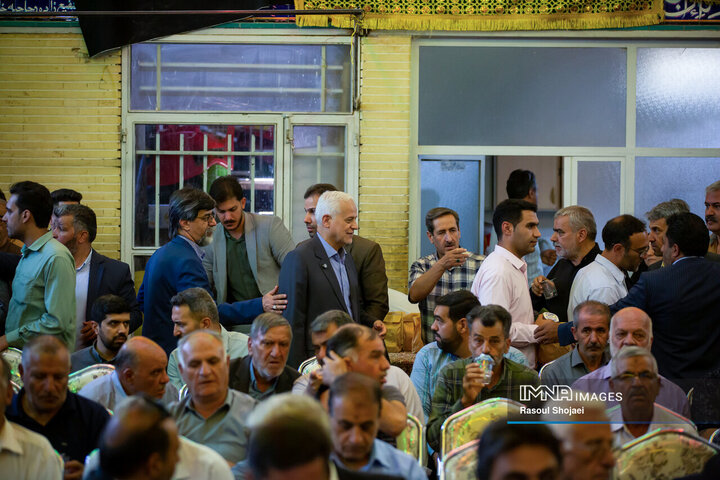 آیین بهره‌برداری از ۹۶ پروژه منطقه ۸ اصفهان