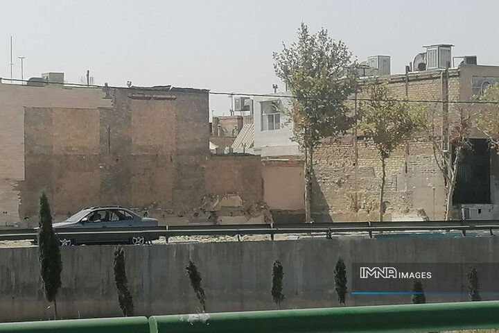 آزادسازی آخرین گلوگاه کندروی بزرگراه شهید خرازی پس از ۲۵ سال