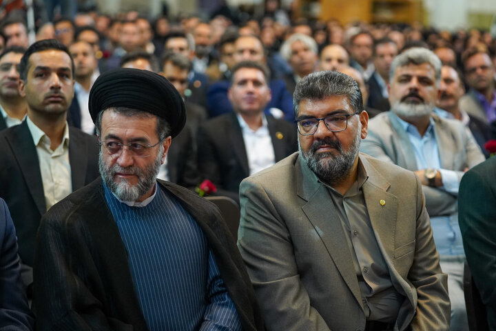 تحلیف ۸۰۰ وکیل جدید در فارس/ وکیل امین عدالت است