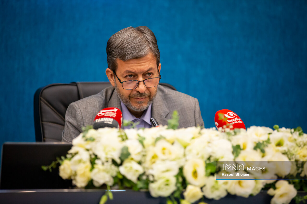 جوانان مدال‌آور  پرچم‌داران آینده فناوری ایران‌ هستند