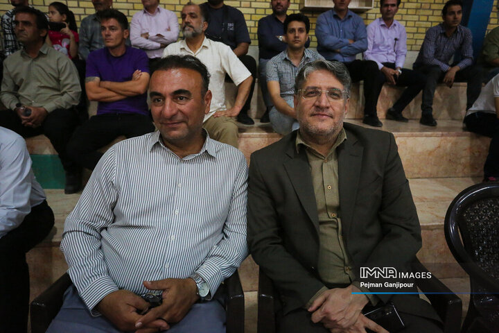 آیین تجلیل از مقام‌آوران فوتسال کارکنان شهرداری اصفهان