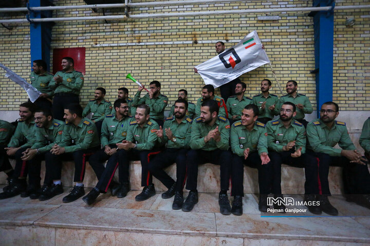 آیین تجلیل از مقام‌آوران فوتسال کارکنان شهرداری اصفهان