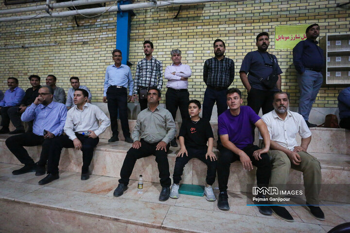 آیین تجلیل از مقام‌آوران فوتسال کارکنان شهرداری اصفهان