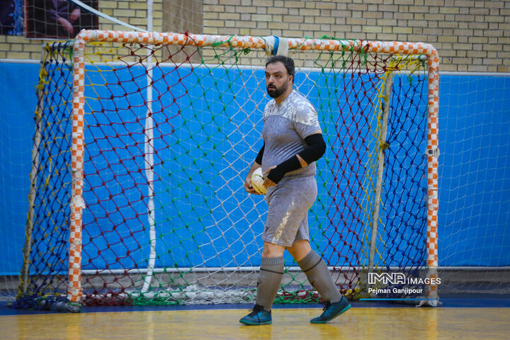 آیین تجلیل از مقام‌آوران فوتسال کارکنان شهرداری اصفهان