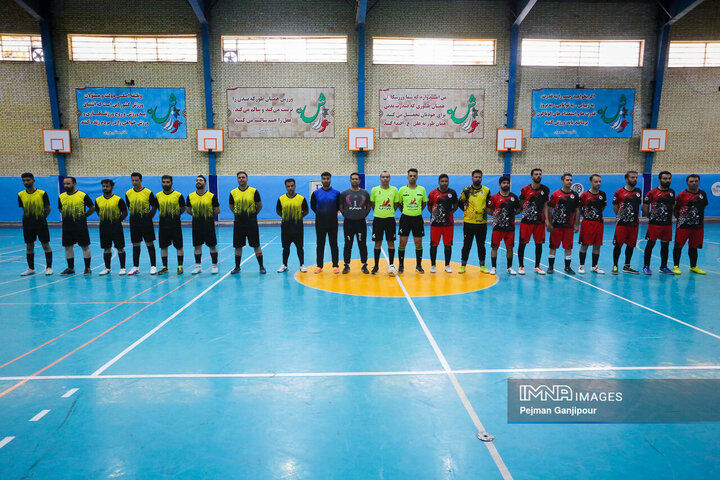 آیین تجلیل از مقام‌آوران فوتسال کارکنان شهرداری اصفهان