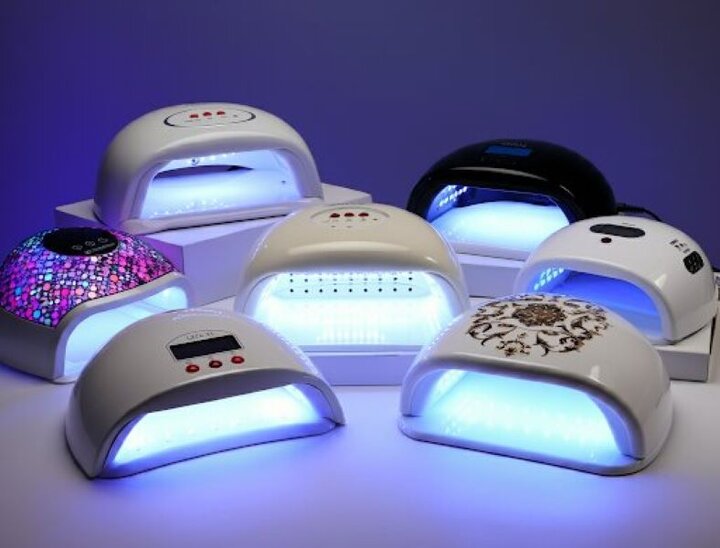 آیا دستگاه‌ UV خشک‌ کننده ناخن سرطان‌زاست؟ | عوارض استفاده از دستگاه لاک خشک کن