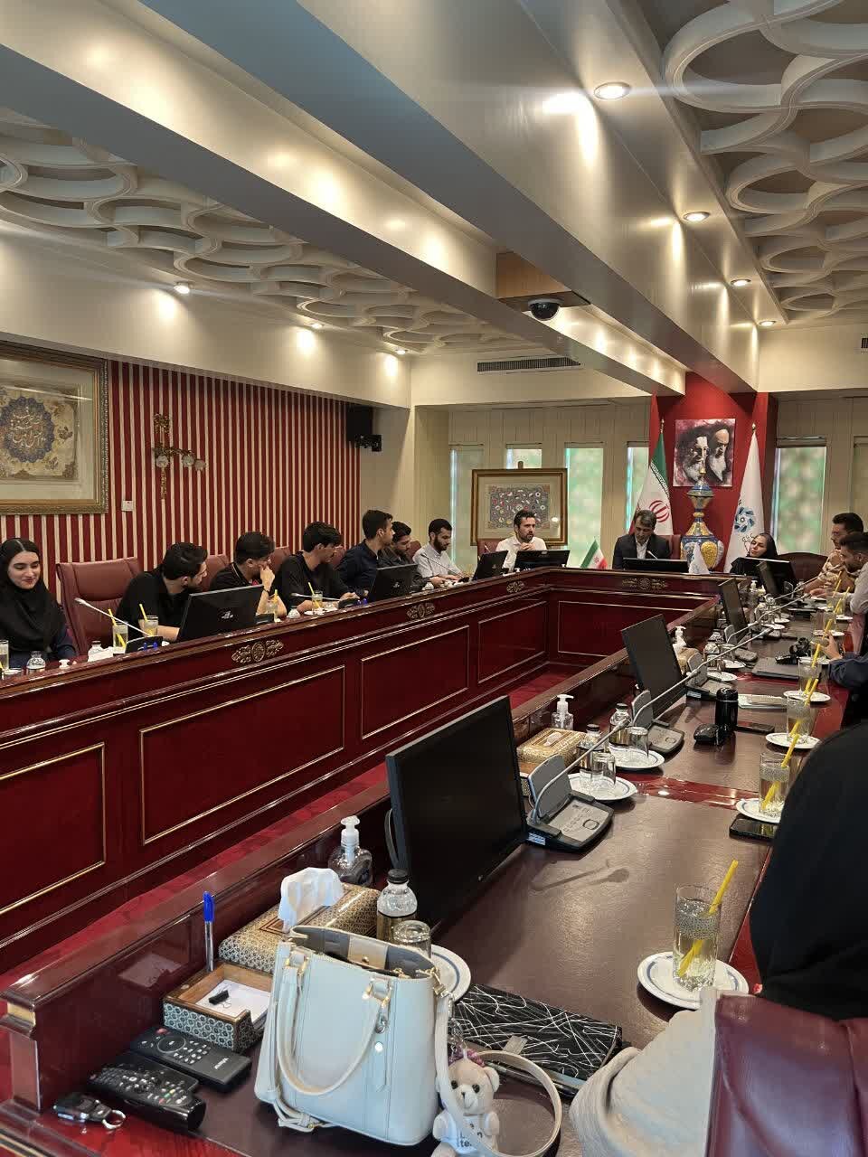 آماده همکاری مستقیم با دانشگاه برای توانمندسازی دانشجویان هستیم