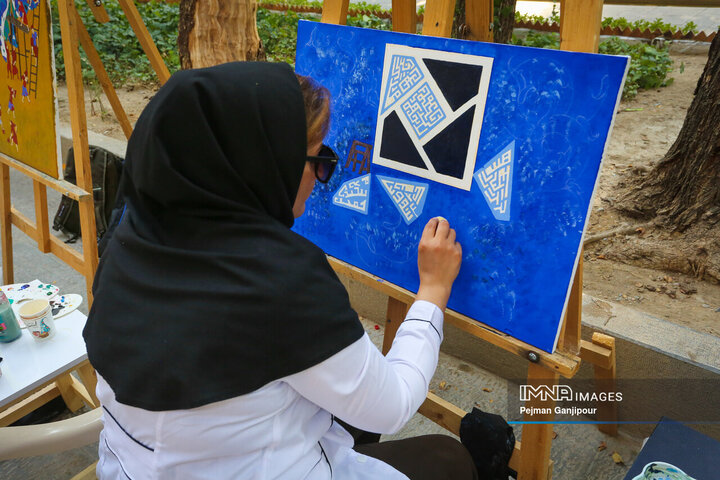 رویداد «رنگ شهر زندگی» در گذر چهارباغ