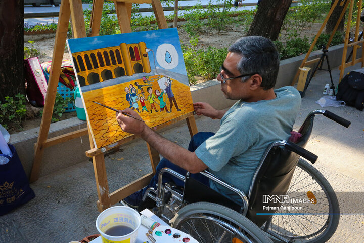 رویداد «رنگ شهر زندگی» در گذر چهارباغ